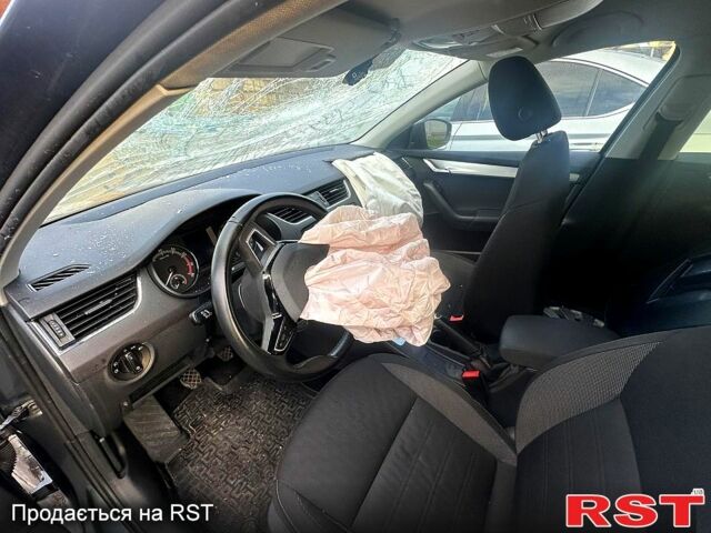 Сірий Шкода Октавія, об'ємом двигуна 1.8 л та пробігом 215 тис. км за 7800 $, фото 2 на Automoto.ua