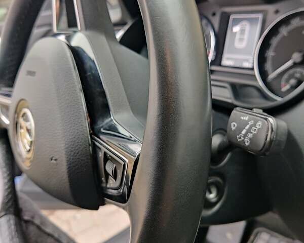 Сірий Шкода Октавія, об'ємом двигуна 1.6 л та пробігом 197 тис. км за 15700 $, фото 85 на Automoto.ua