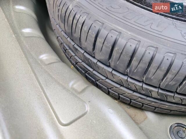Сірий Шкода Октавія, об'ємом двигуна 1.6 л та пробігом 197 тис. км за 15700 $, фото 83 на Automoto.ua