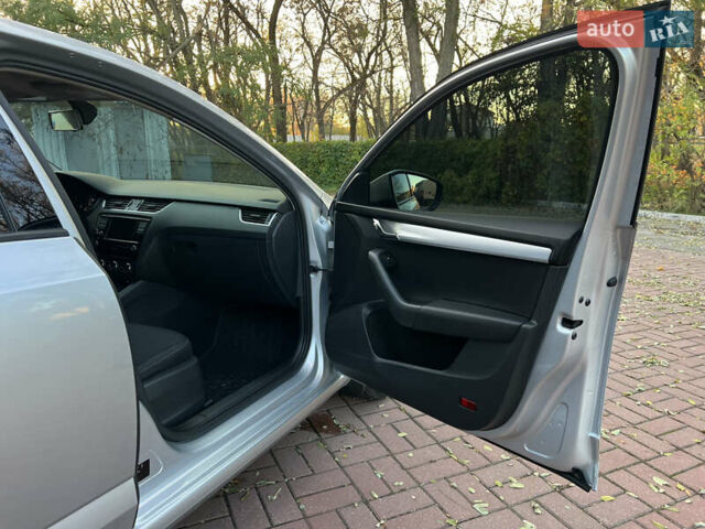 Серый Шкода Октавия, объемом двигателя 1.4 л и пробегом 236 тыс. км за 13300 $, фото 23 на Automoto.ua