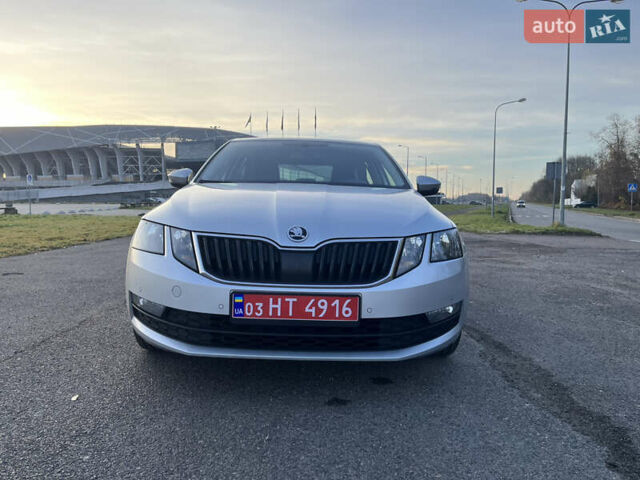 Серый Шкода Октавия, объемом двигателя 1.97 л и пробегом 289 тыс. км за 15650 $, фото 1 на Automoto.ua