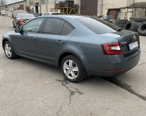 Серый Шкода Октавия, объемом двигателя 1.97 л и пробегом 340 тыс. км за 13300 $, фото 2 на Automoto.ua