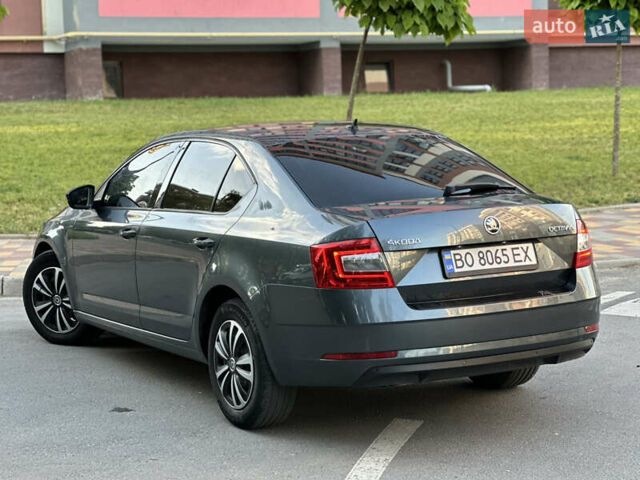 Серый Шкода Октавия, объемом двигателя 1.6 л и пробегом 290 тыс. км за 11999 $, фото 10 на Automoto.ua