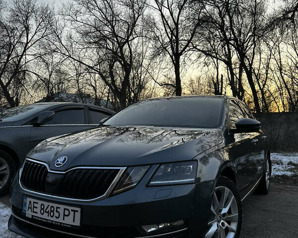 Сірий Шкода Октавія, об'ємом двигуна 1.6 л та пробігом 290 тис. км за 12300 $, фото 3 на Automoto.ua