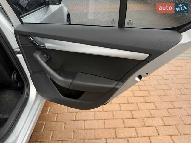 Сірий Шкода Октавія, об'ємом двигуна 1.8 л та пробігом 164 тис. км за 11999 $, фото 46 на Automoto.ua