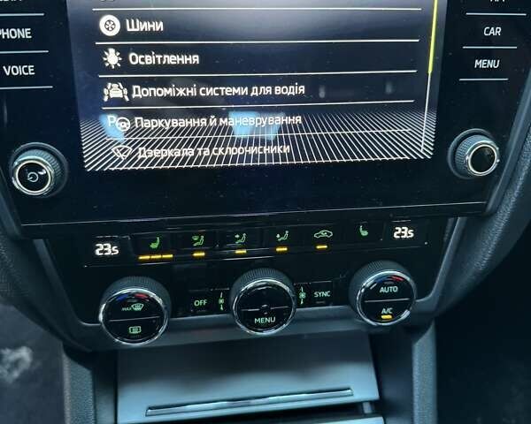 Шкода Октавія 2017 у Володимир-Волинський на Automoto.ua Сірий Шкода Октавія, об'ємом двигуна 1.4 л та пробігом 136 тис. км за 12000 $, фото 23 на Automoto.ua