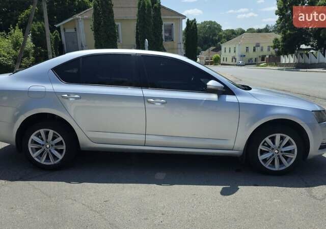 Сірий Шкода Октавія, об'ємом двигуна 1.4 л та пробігом 147 тис. км за 14700 $, фото 4 на Automoto.ua
