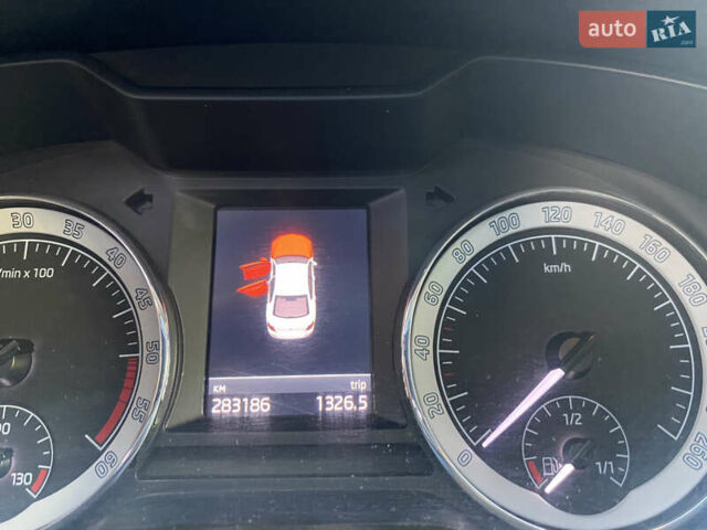 Серый Шкода Октавия, объемом двигателя 1.97 л и пробегом 283 тыс. км за 14500 $, фото 20 на Automoto.ua