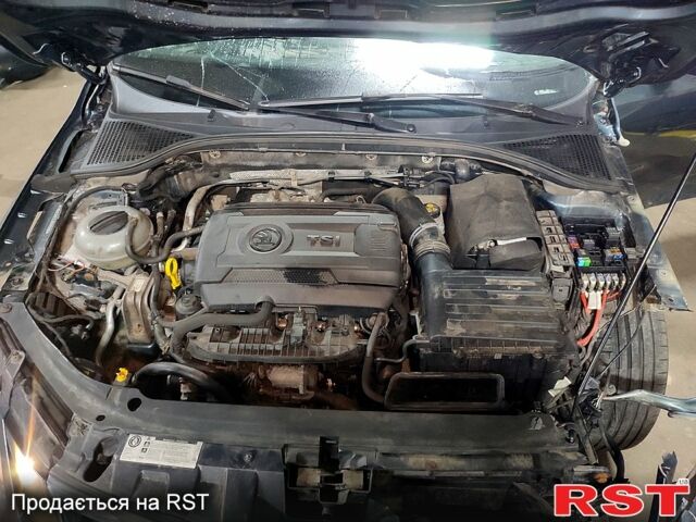 Сірий Шкода Октавія, об'ємом двигуна 1.8 л та пробігом 215 тис. км за 7800 $, фото 4 на Automoto.ua