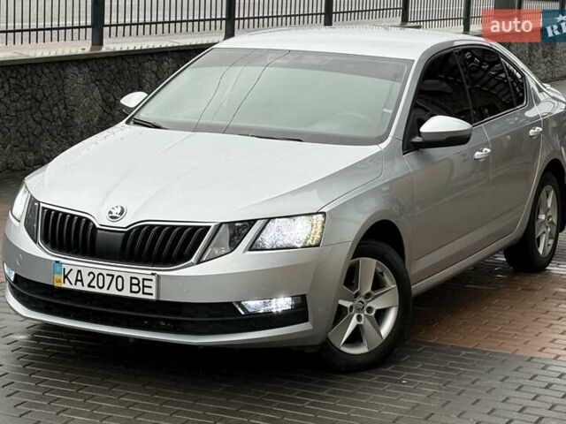Сірий Шкода Октавія, об'ємом двигуна 1.8 л та пробігом 164 тис. км за 11999 $, фото 2 на Automoto.ua