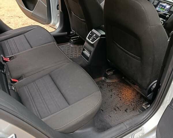 Шкода Октавія 2017 у Сосницы на Automoto.ua Сірий Шкода Октавія, об'ємом двигуна 1.4 л та пробігом 243 тис. км за 12000 $, фото 9 на Automoto.ua