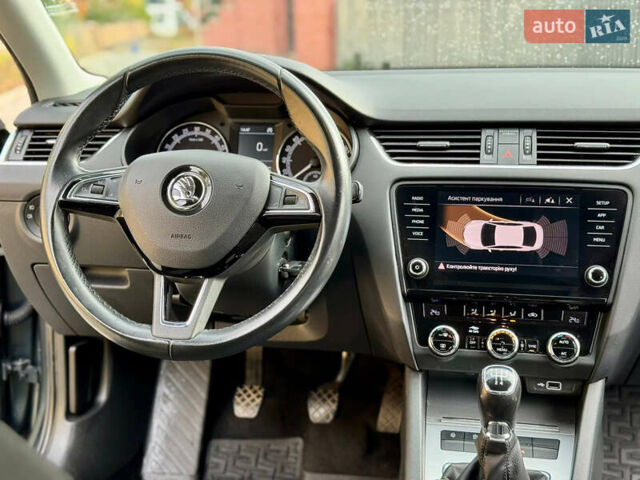 Серый Шкода Октавия, объемом двигателя 1.6 л и пробегом 154 тыс. км за 13699 $, фото 18 на Automoto.ua