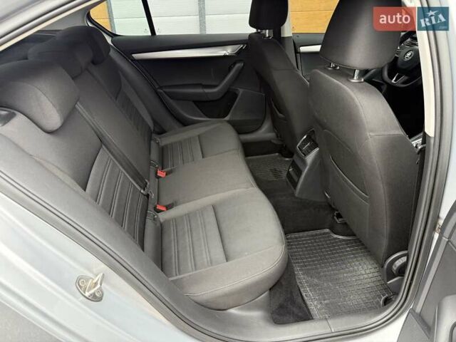 Сірий Шкода Октавія, об'ємом двигуна 1.8 л та пробігом 164 тис. км за 11999 $, фото 45 на Automoto.ua