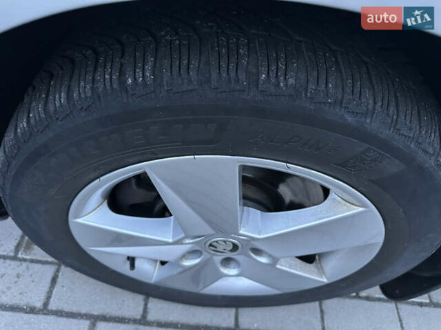 Сірий Шкода Октавія, об'ємом двигуна 1.8 л та пробігом 295 тис. км за 13200 $, фото 13 на Automoto.ua