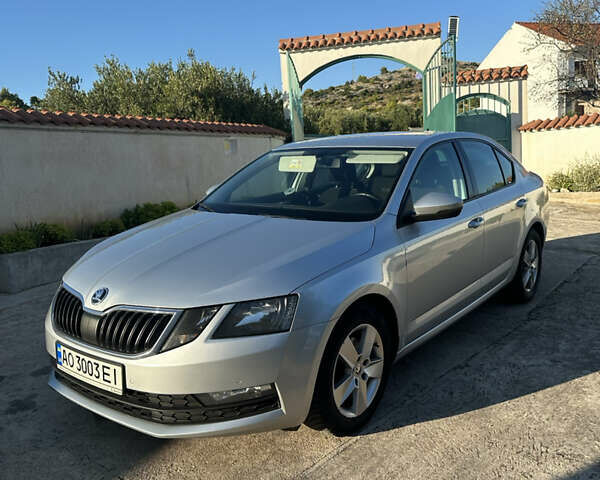 Серый Шкода Октавия, объемом двигателя 2 л и пробегом 275 тыс. км за 13500 $, фото 7 на Automoto.ua