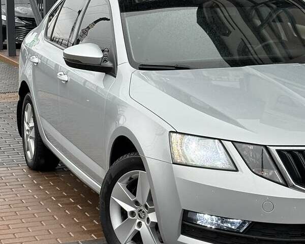 Сірий Шкода Октавія, об'ємом двигуна 1.8 л та пробігом 164 тис. км за 11999 $, фото 16 на Automoto.ua