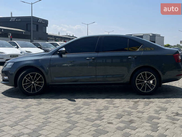 Серый Шкода Октавия, объемом двигателя 1.6 л и пробегом 273 тыс. км за 13700 $, фото 3 на Automoto.ua