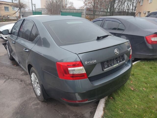 Сірий Шкода Октавія, об'ємом двигуна 0 л та пробігом 215 тис. км за 7300 $, фото 2 на Automoto.ua