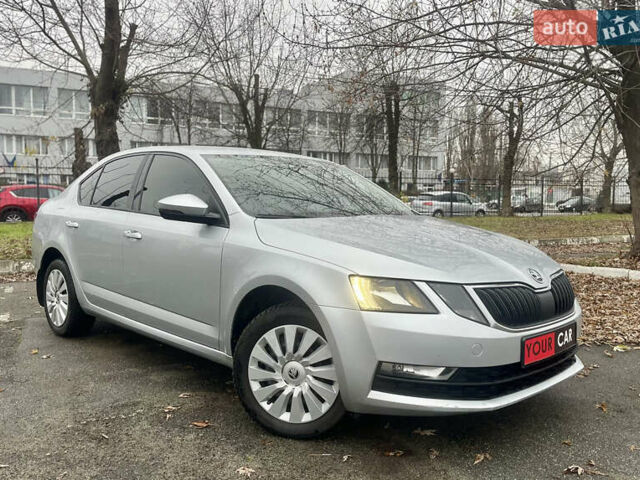 Серый Шкода Октавия, объемом двигателя 1.4 л и пробегом 227 тыс. км за 13500 $, фото 9 на Automoto.ua