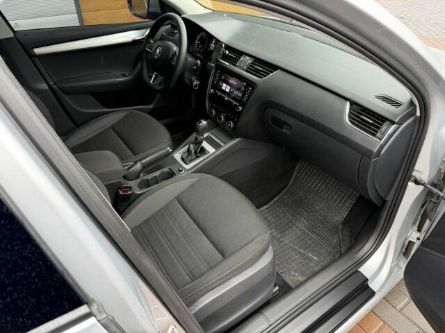 Сірий Шкода Октавія, об'ємом двигуна 1.8 л та пробігом 162 тис. км за 13999 $, фото 23 на Automoto.ua