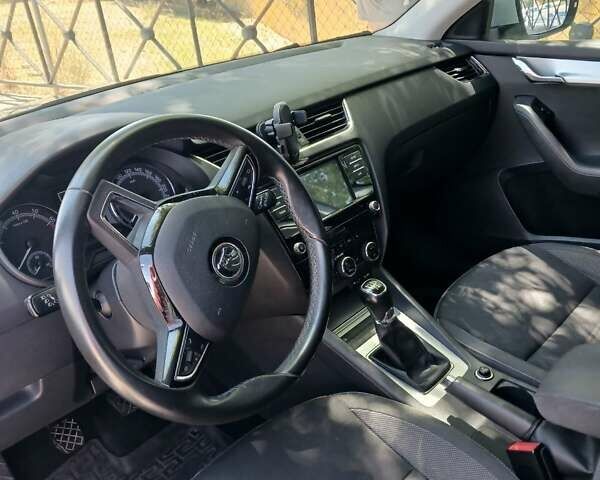 Сірий Шкода Октавія, об'ємом двигуна 1.6 л та пробігом 103 тис. км за 15500 $, фото 3 на Automoto.ua
