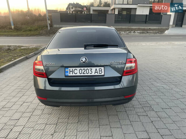 Серый Шкода Октавия, объемом двигателя 1.6 л и пробегом 215 тыс. км за 14300 $, фото 3 на Automoto.ua