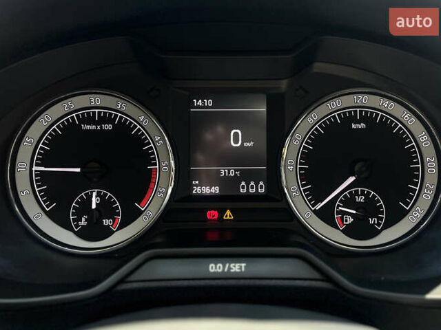 Серый Шкода Октавия, объемом двигателя 1.6 л и пробегом 273 тыс. км за 13700 $, фото 18 на Automoto.ua