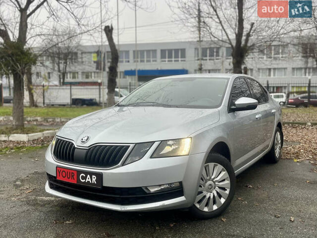 Серый Шкода Октавия, объемом двигателя 1.4 л и пробегом 227 тыс. км за 13500 $, фото 1 на Automoto.ua