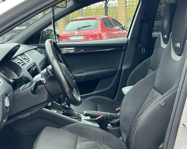 Серый Шкода Октавия, объемом двигателя 1.97 л и пробегом 135 тыс. км за 23000 $, фото 14 на Automoto.ua