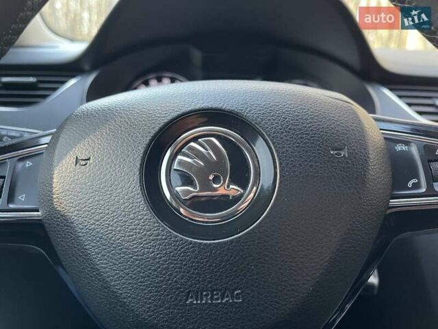 Серый Шкода Октавия, объемом двигателя 1.6 л и пробегом 201 тыс. км за 14300 $, фото 16 на Automoto.ua