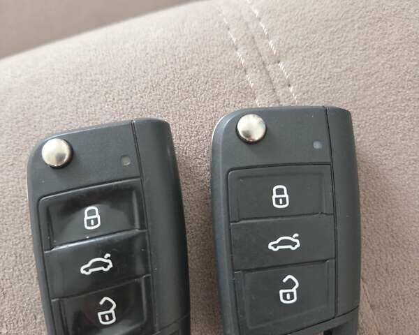 Сірий Шкода Октавія, об'ємом двигуна 1.6 л та пробігом 197 тис. км за 15700 $, фото 81 на Automoto.ua