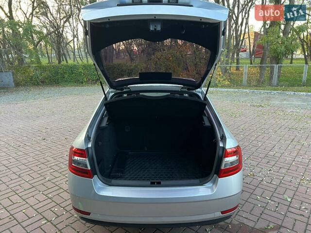 Серый Шкода Октавия, объемом двигателя 1.4 л и пробегом 236 тыс. км за 13300 $, фото 29 на Automoto.ua