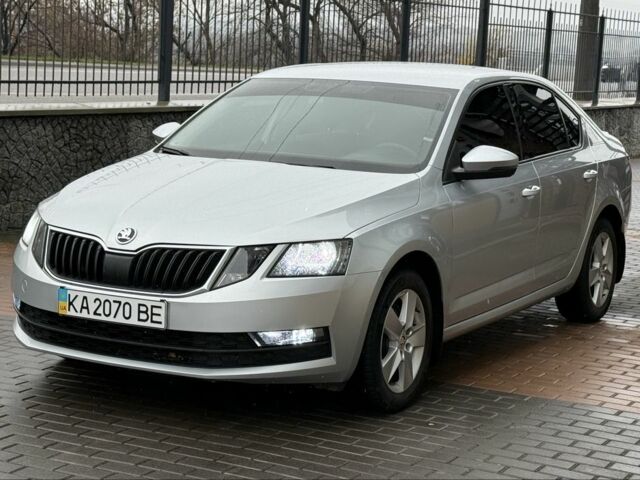 Сірий Шкода Октавія, об'ємом двигуна 1.8 л та пробігом 162 тис. км за 13999 $, фото 9 на Automoto.ua