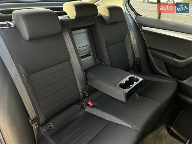 Серый Шкода Октавия, объемом двигателя 1.97 л и пробегом 289 тыс. км за 15650 $, фото 35 на Automoto.ua