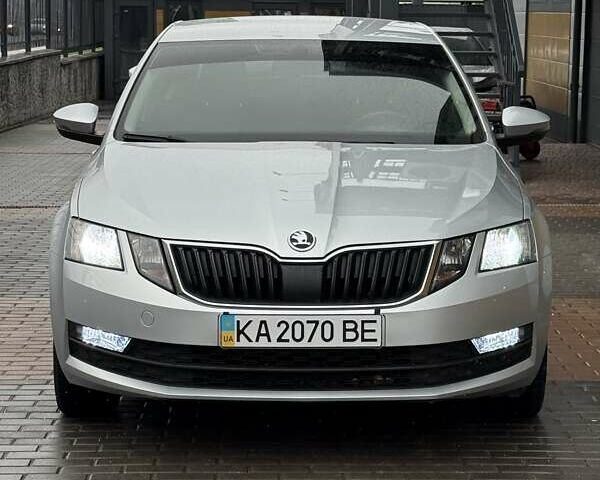 Сірий Шкода Октавія, об'ємом двигуна 1.8 л та пробігом 164 тис. км за 11999 $, фото 9 на Automoto.ua