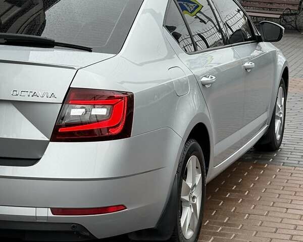 Сірий Шкода Октавія, об'ємом двигуна 1.8 л та пробігом 164 тис. км за 11999 $, фото 21 на Automoto.ua