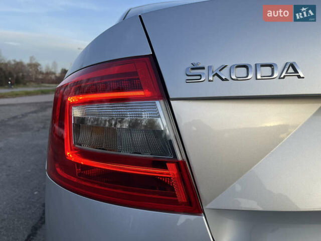 Серый Шкода Октавия, объемом двигателя 1.97 л и пробегом 289 тыс. км за 15650 $, фото 8 на Automoto.ua