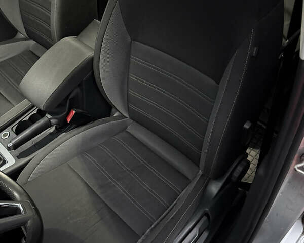 Серый Шкода Октавия, объемом двигателя 1.6 л и пробегом 253 тыс. км за 13200 $, фото 21 на Automoto.ua