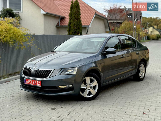 Шкода Октавия 2017 в Ужгороде на Automoto.ua Серый Шкода Октавия, объемом двигателя 1.6 л и пробегом 154 тыс. км за 13900 $, фото 10 на Automoto.ua