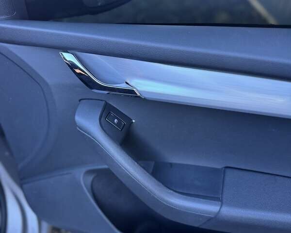 Шкода Октавія 2017 у Володимир-Волинський на Automoto.ua Сірий Шкода Октавія, об'ємом двигуна 1.4 л та пробігом 136 тис. км за 12000 $, фото 44 на Automoto.ua