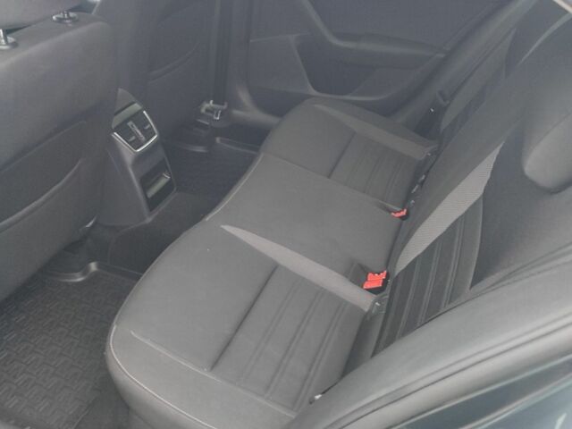 Серый Шкода Октавия, объемом двигателя 0 л и пробегом 215 тыс. км за 7300 $, фото 12 на Automoto.ua