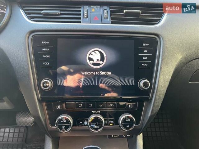 Серый Шкода Октавия, объемом двигателя 1.6 л и пробегом 201 тыс. км за 14300 $, фото 13 на Automoto.ua