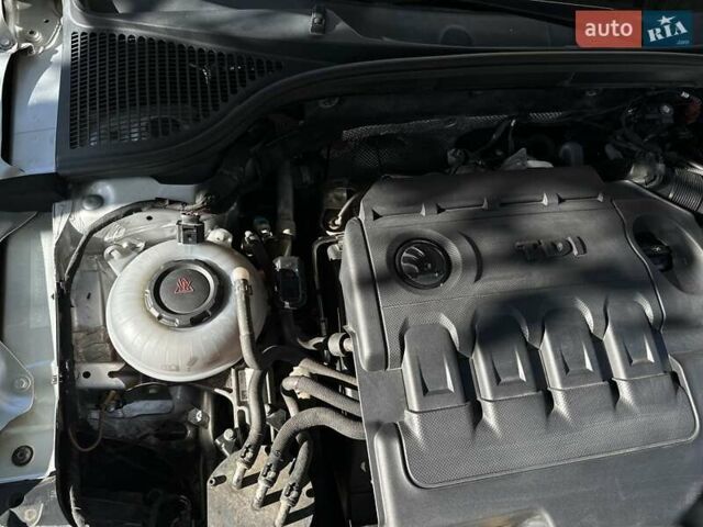 Серый Шкода Октавия, объемом двигателя 1.6 л и пробегом 214 тыс. км за 14000 $, фото 34 на Automoto.ua