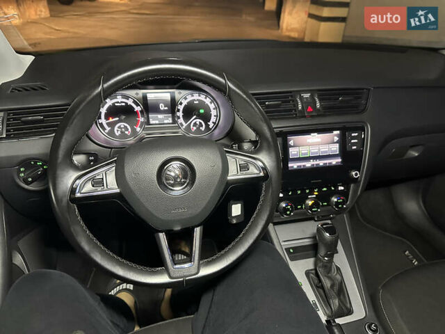 Серый Шкода Октавия, объемом двигателя 1.6 л и пробегом 170 тыс. км за 15000 $, фото 28 на Automoto.ua