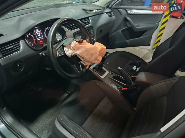 Серый Шкода Октавия, объемом двигателя 1.8 л и пробегом 215 тыс. км за 7800 $, фото 9 на Automoto.ua