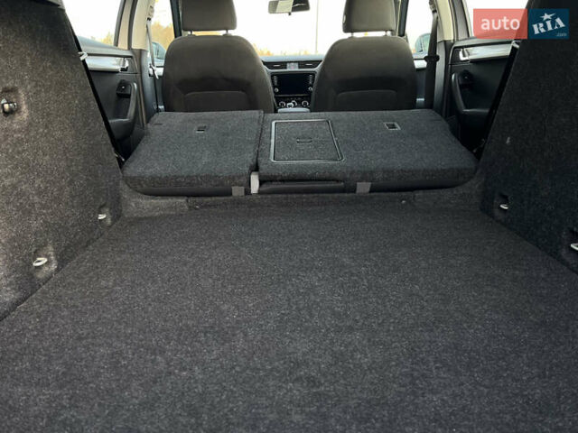 Серый Шкода Октавия, объемом двигателя 1.97 л и пробегом 289 тыс. км за 15650 $, фото 39 на Automoto.ua