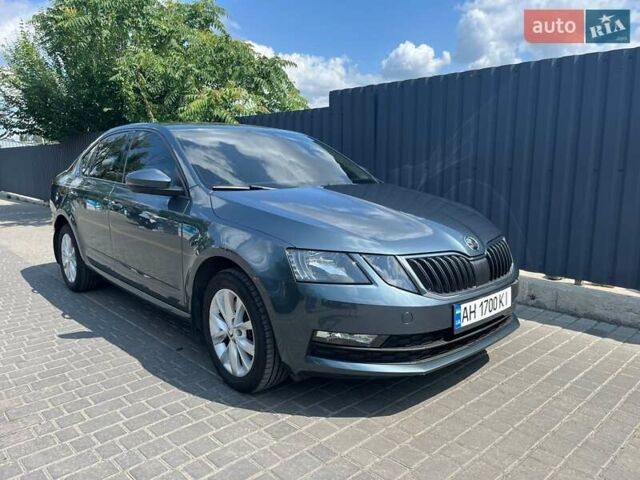 Серый Шкода Октавия, объемом двигателя 1.8 л и пробегом 76 тыс. км за 18000 $, фото 1 на Automoto.ua