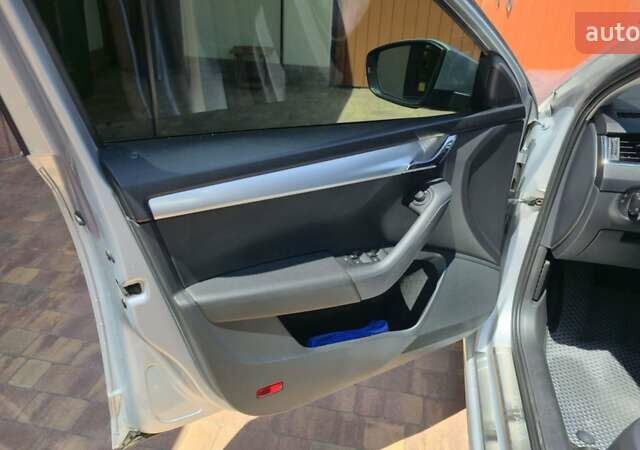 Сірий Шкода Октавія, об'ємом двигуна 1.4 л та пробігом 147 тис. км за 14700 $, фото 14 на Automoto.ua
