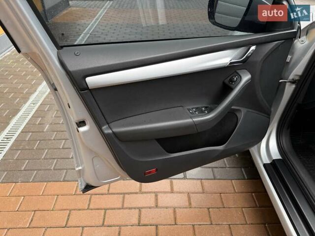 Сірий Шкода Октавія, об'ємом двигуна 1.8 л та пробігом 164 тис. км за 11999 $, фото 37 на Automoto.ua