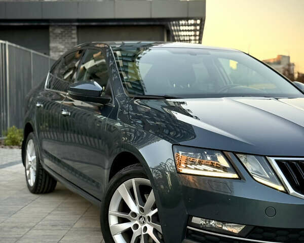Серый Шкода Октавия, объемом двигателя 1.6 л и пробегом 218 тыс. км за 13999 $, фото 31 на Automoto.ua